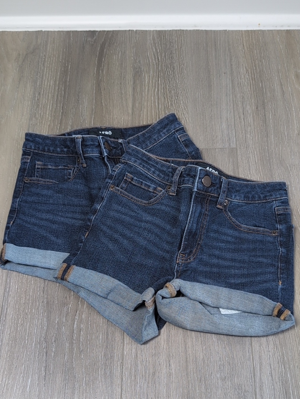 Aeropostale Midi Dark Blue Rolled Hem Denim Shorts